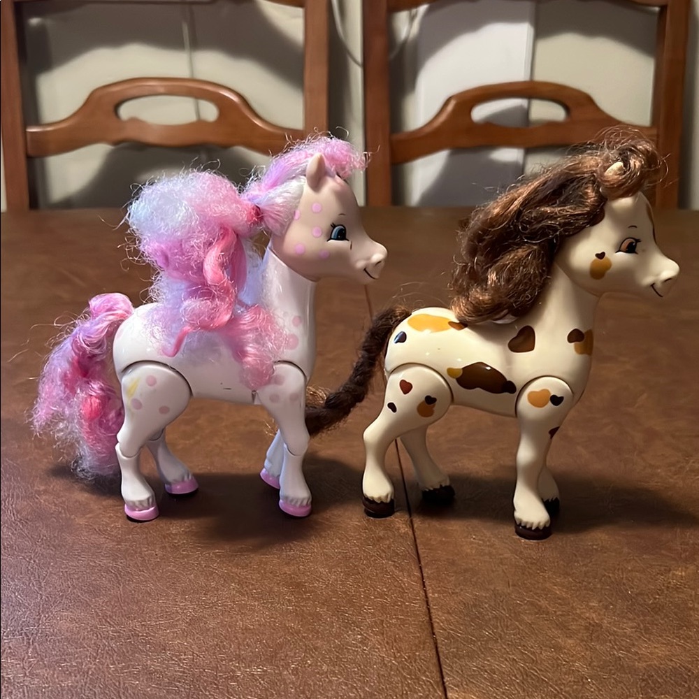 Colorful Pony Toy Set from the strawberry shortcake collection